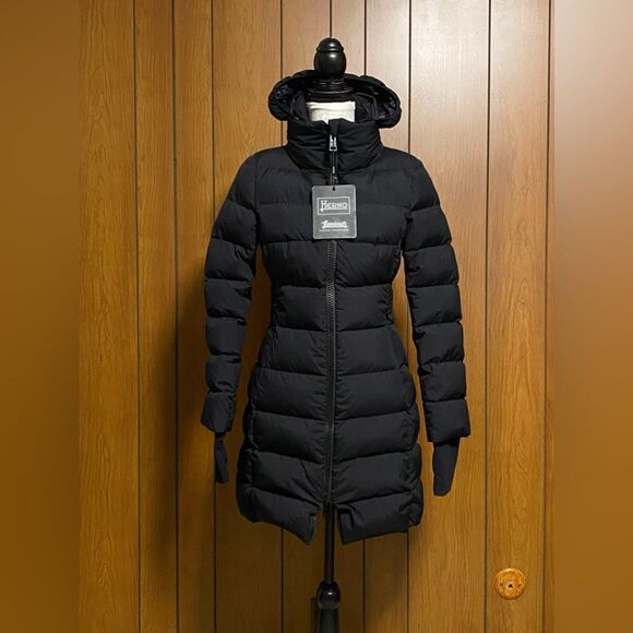 Herno Gore Fitted Windstopper Down Puffer Jacket size 40/us size 4 - Picture 2 of 13